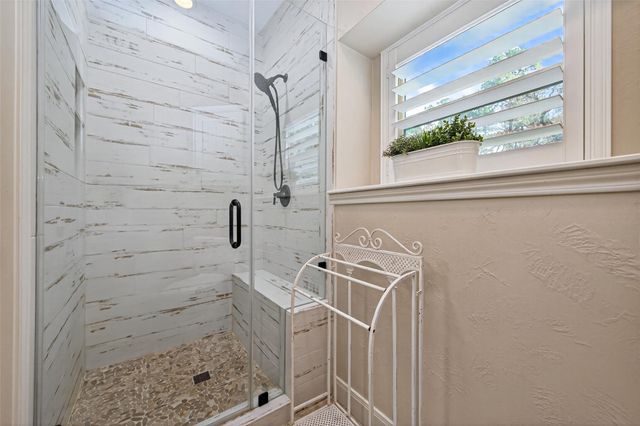 5434 Pine Springs Court, Conroe, TX 77304