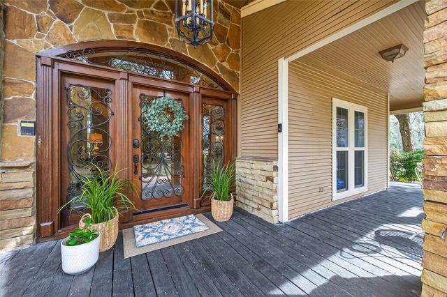 5434 Pine Springs Court, Conroe, TX 77304