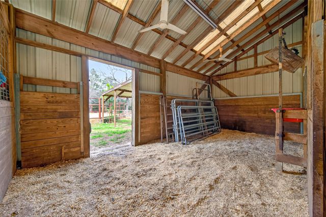 5434 Pine Springs Court, Conroe, TX 77304