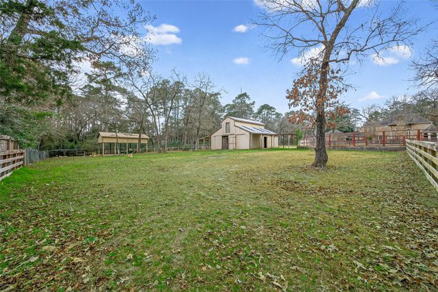 5434 Pine Springs Court, Conroe, TX 77304