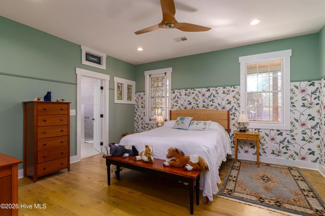 150 Good Barn Road, Vass, NC 28394