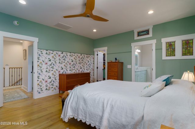 150 Good Barn Road, Vass, NC 28394