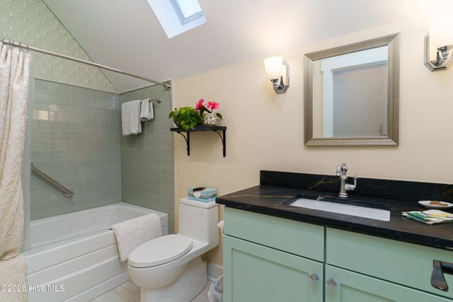 150 Good Barn Road, Vass, NC 28394