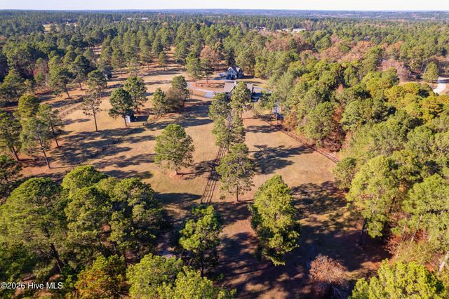 150 Good Barn Road, Vass, NC 28394