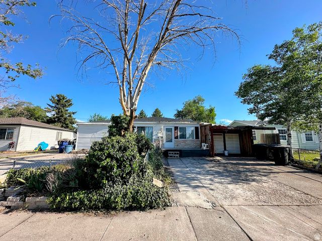 4235 W 5700 S, Kearns, UT 84118