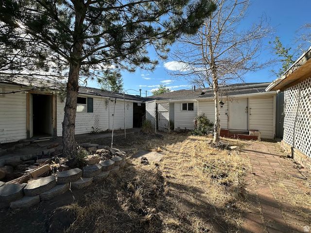 4235 W 5700 S, Kearns, UT 84118
