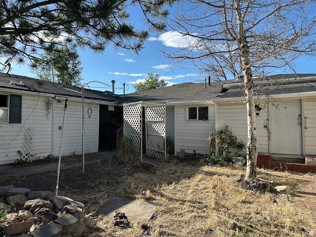 4235 W 5700 S, Kearns, UT 84118