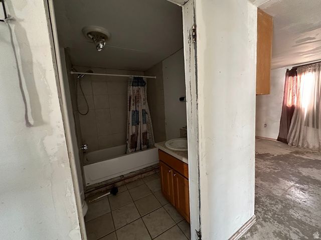 4235 W 5700 S, Kearns, UT 84118