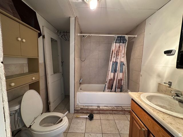 4235 W 5700 S, Kearns, UT 84118