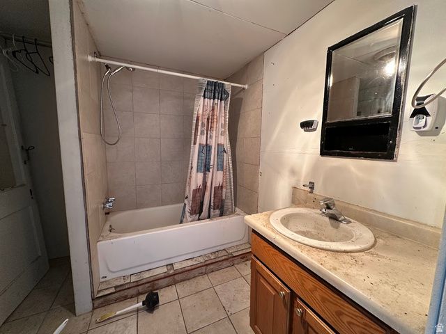 4235 W 5700 S, Kearns, UT 84118