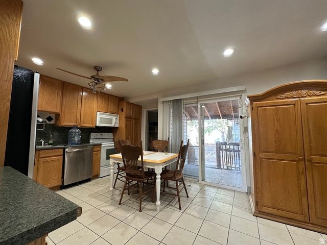 4235 W 5700 S, Kearns, UT 84118