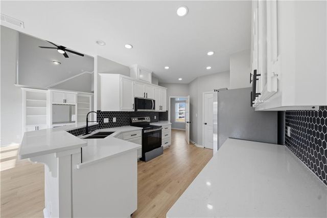 13745 Tajamar St, Corpus Christi, TX 78418