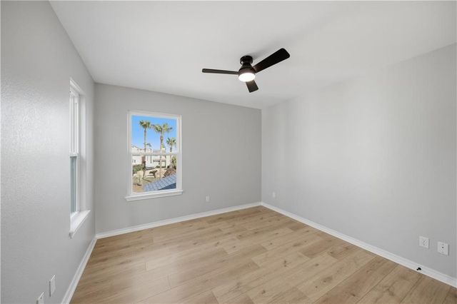 13745 Tajamar St, Corpus Christi, TX 78418