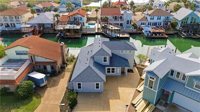 13745 Tajamar St, Corpus Christi, TX 78418