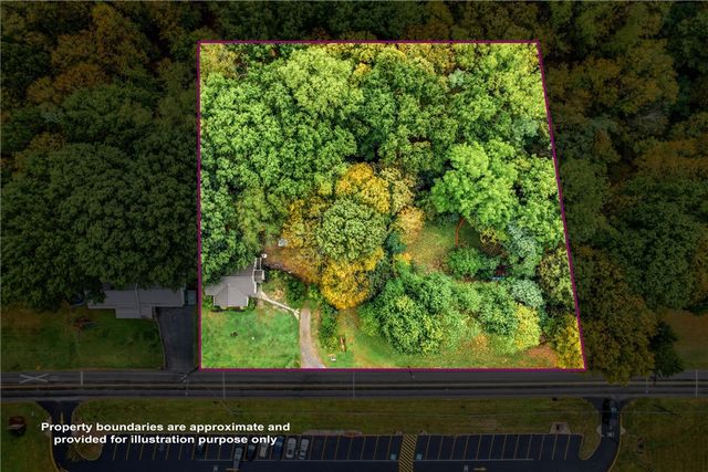 63 Fredonia Road, Hempfield Twp, PA 16125