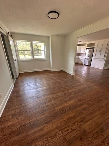 202 Westwood 5th Ave, Mcminnville, TN 37110