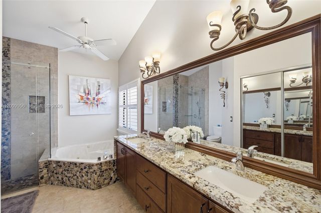 10781 NW 18th Dr, Plantation, FL 33322