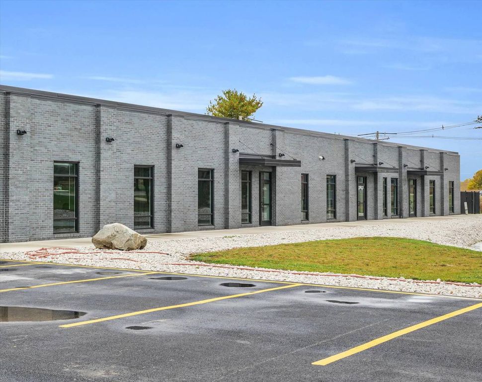 3611 N Staley Road 5, Champaign, IL 61822