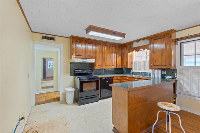 1005 Shasta Street, Sulphur, LA 70663