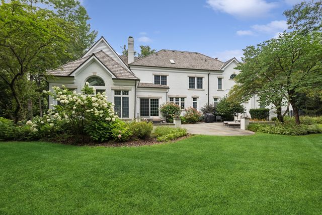 1671 Alexis Court, Lake Forest, IL 60045
