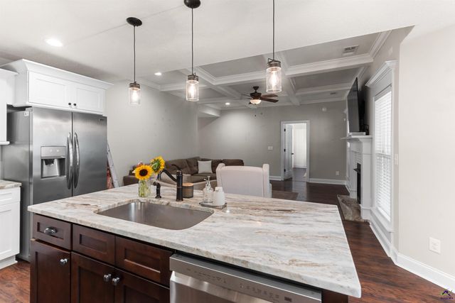 105 Avington Chase, Perry, GA 31069