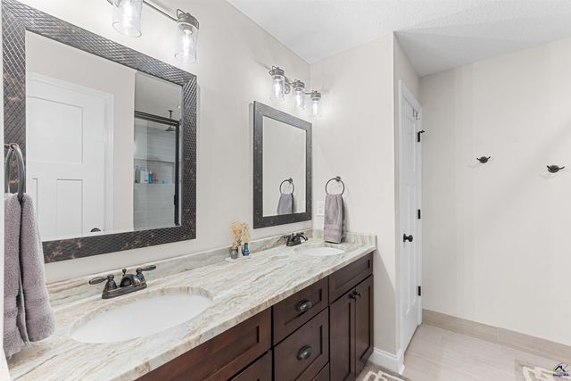 105 Avington Chase, Perry, GA 31069