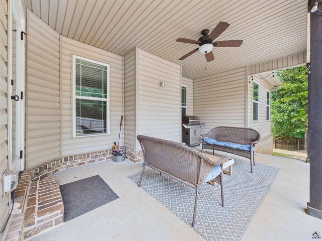 105 Avington Chase, Perry, GA 31069