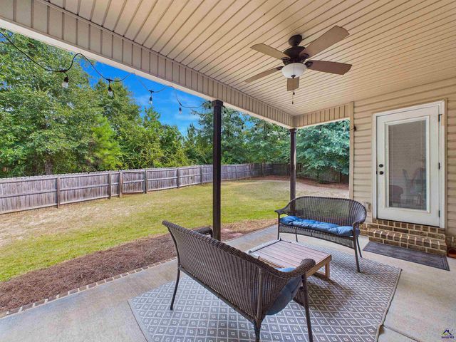 105 Avington Chase, Perry, GA 31069