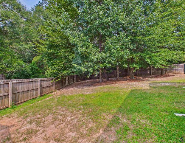 105 Avington Chase, Perry, GA 31069