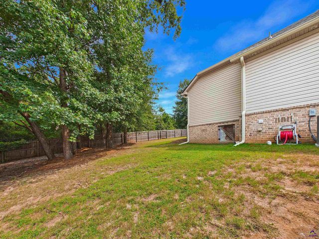 105 Avington Chase, Perry, GA 31069