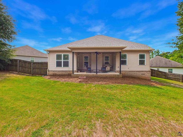 105 Avington Chase, Perry, GA 31069