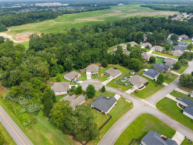 105 Avington Chase, Perry, GA 31069