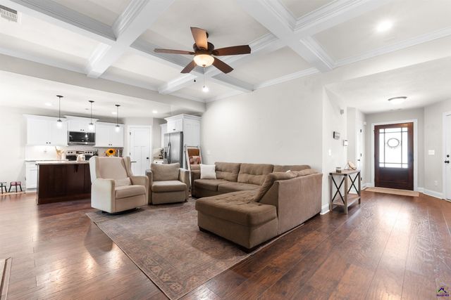 105 Avington Chase, Perry, GA 31069