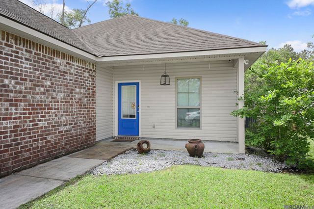 10836 Field Pointe Dr, Denham Springs, LA 70726