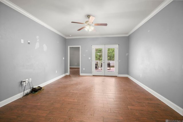 10836 Field Pointe Dr, Denham Springs, LA 70726