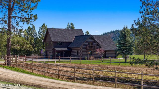 3702 S Puma Dr, Coeur d'Alene, ID 83814