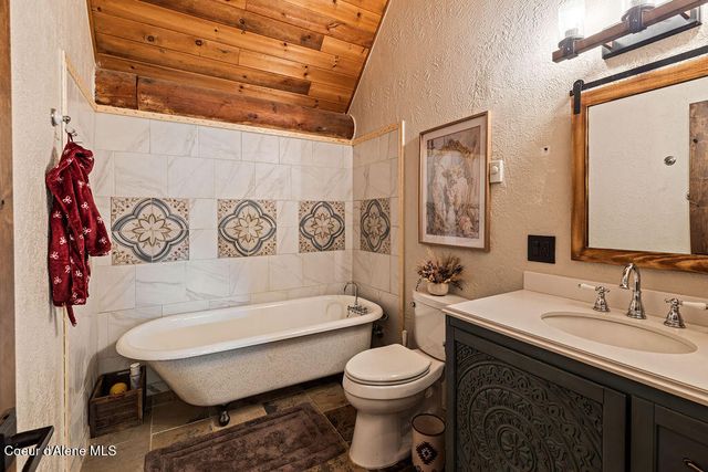 3702 S Puma Dr, Coeur D'alene, ID 83814