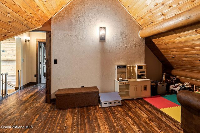 3702 S Puma Dr, Coeur D'alene, ID 83814