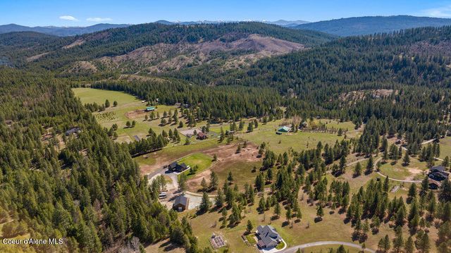 3702 S Puma Dr, Coeur D'alene, ID 83814