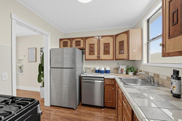 310 N Eldorado Street, San Mateo, CA 94401