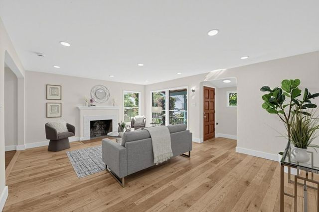 310 N Eldorado Street, San Mateo, CA 94401
