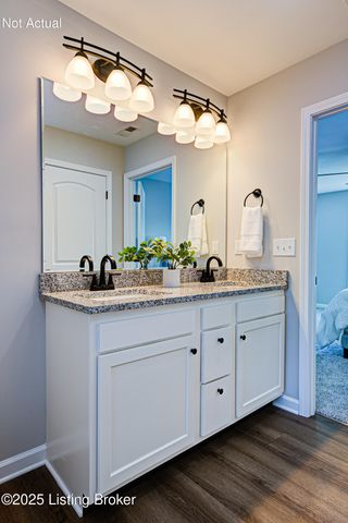 7300 Jacks Landing, Louisville, KY 40291