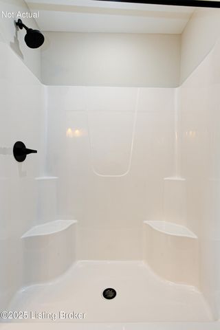 7300 Jacks Landing, Louisville, KY 40291