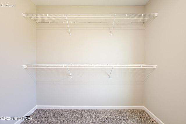 7300 Jacks Landing, Louisville, KY 40291