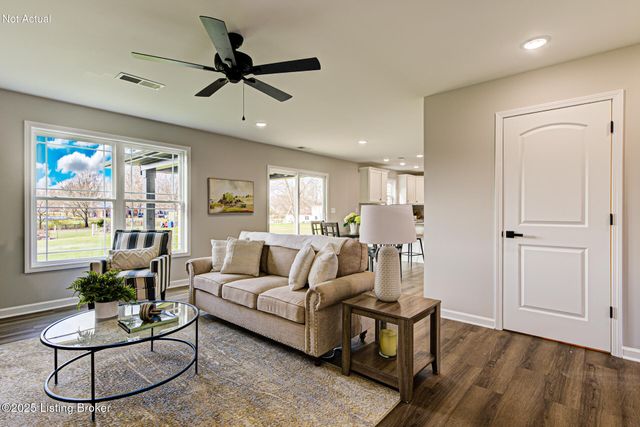 7300 Jacks Landing, Louisville, KY 40291