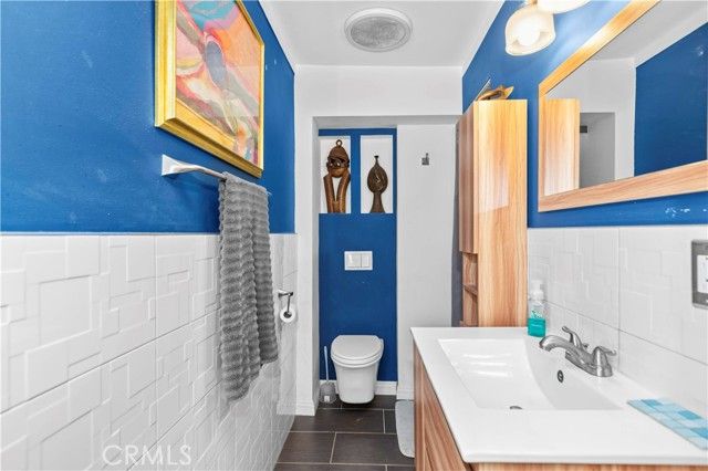 2748 30th, San Diego, CA 92104