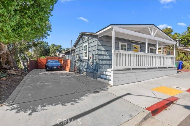 2748 30th, San Diego, CA 92104