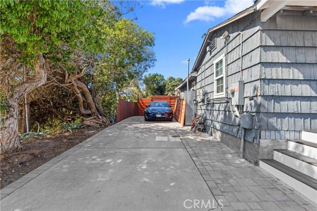2748 30th, San Diego, CA 92104