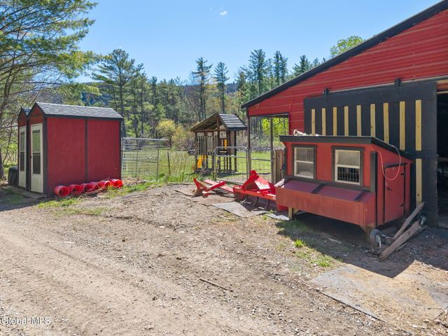 68 Cold Springs Road, Grafton, NY 12180