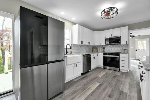 10590 Watson Road, Heath, OH 43056